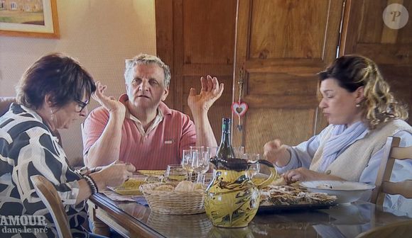 Laurent accueille ses prétendantes chez lui dans "L'amour est dans le pré"