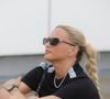 Heureusement, une première promenade au parc a permis à la petite famille de prendre l'air en douceur.

Exclusif - Kelly Vedovelli en tournage avec Cyril Hanouna à Paris, le 29 aout 2024. 

© Jack Tribeca / Bestimage