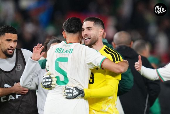 Dans la nuit de ce samedi à dimanche, à 4 heures du matin heure française, le portier et ses coéquipiers affronteront la sélection autrichienne.

6 janvier 2026 : Zineddine Belaid (Algérie) et Luca Zidane (Algérie) exultent lors d'un match de la Coupe d'Afrique des nations 2025 opposant l'Algérie à la République démocratique du Congo, au stade de Rabat, à Rabat, au Maroc. © Imago/PsnewZ/Bestimage