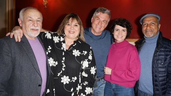 Michèle Bernier passe la soirée avec son ex Bruno Gaccio, blessé au visage, et sa compagne Anne-Laure