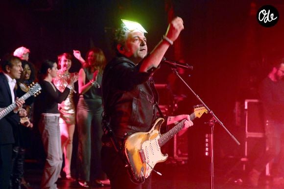 Matthieu Chedid lors de la soirée de gala de la Fondation Recherche Alzheimer- Paris 2026 à l'Olympia le 30 mars 2026. © Rindoff / Borde / Bestimage