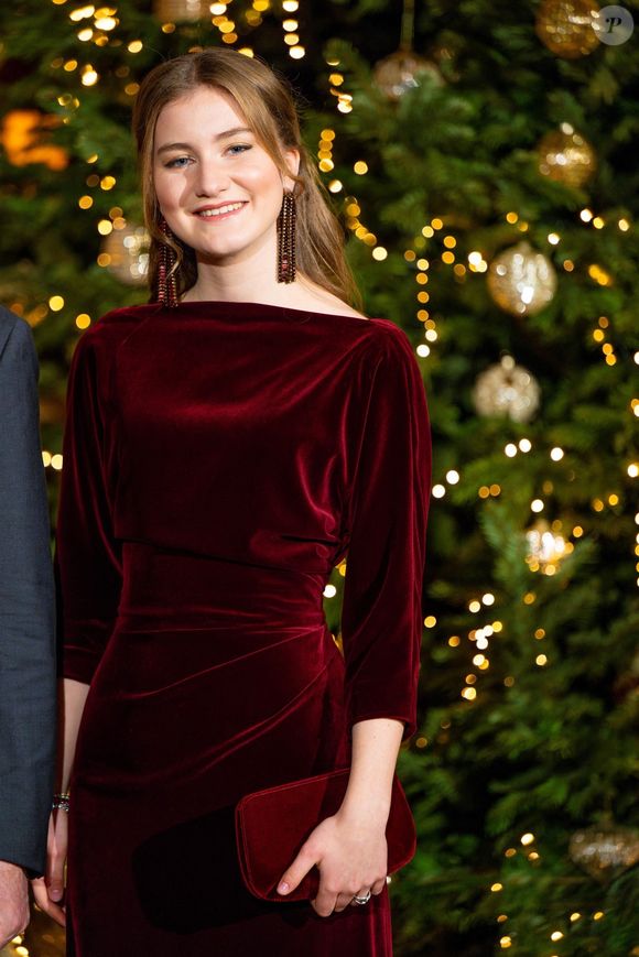 La princesse Elisabeth de Belgique

La princesse Elisabeth de Belgique - La famille royale de Belgique arrive au concert de Noël au palais royal et pose pour les photos traditionnelles devant le sapin à Bruxelles le 18 décembre 2024.