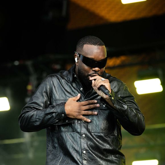 Gims, Fête de l'Humanité 2025 sur la base 217 au Plessis-Paté le 14 septembre 2025.
© Julien Sarkissian / Bestimage