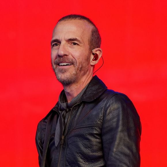 Calogero en concert lors de la "Fête de L'Humanité 2024" sur l'ex-base aérienne 217 au Plessis-Pâté le 15 septembre 2024. © Anne-Sophie Guebey/Bestimage