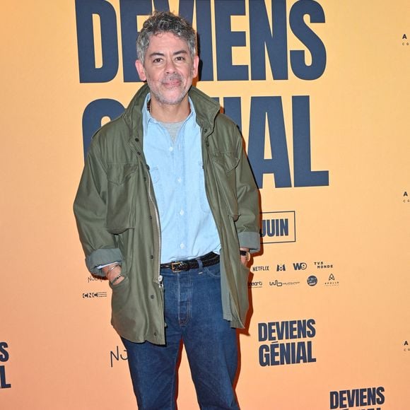 Manu Payet lors de la première du film « Deviens génial », au cinéma UGC Bercy, à Paris, en France, le 8 juin 2026. Photo de Mireille Ampilhac/ABACAPRESS.COM