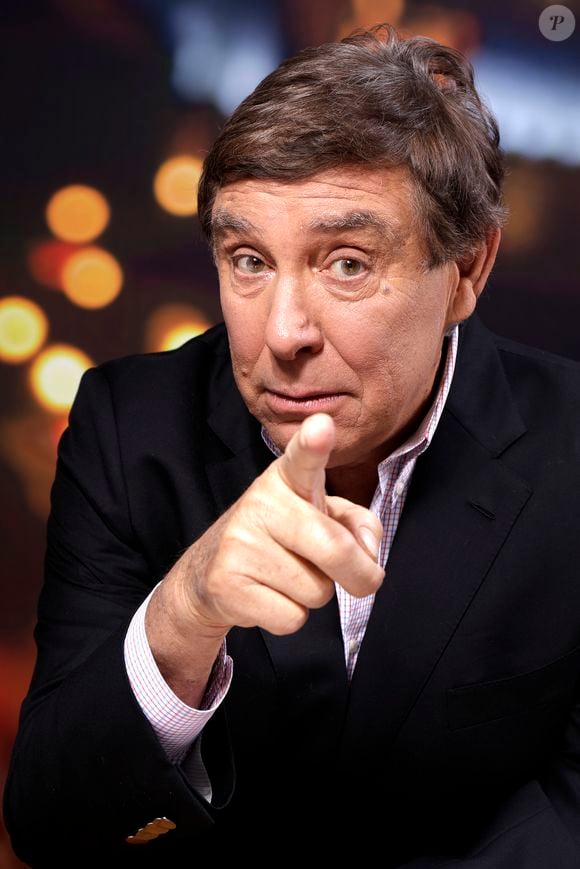 Rendez-vous portrait en studio avec Jean-Pierre Foucault à Paris le 9 novembre 2017.
© Cédric Perrin / Bestimage