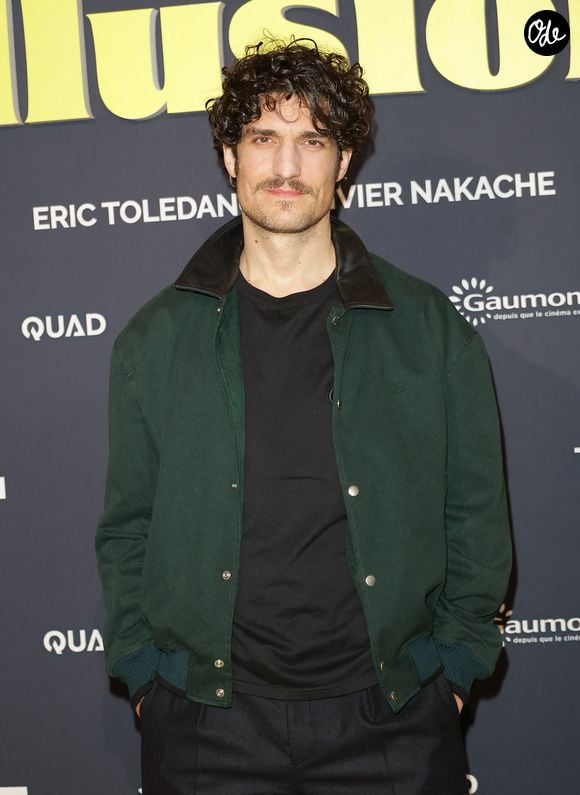 Louis Garrel - Première du film « Juste une illusion » au cinéma Le Grand Rex à Paris le 22 mars 2026. © Coadic Guirec/Bestimage