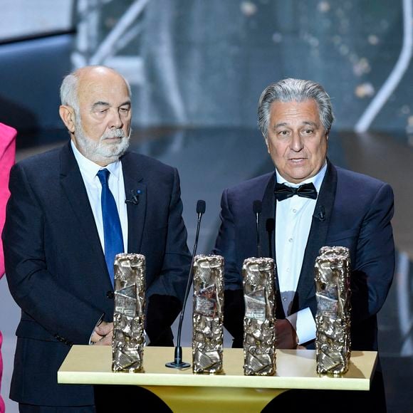 Un César spécial pour la troupe du Splendid, Marie-Anne Chazel, Gérard Jugnot, Christian Clavier, sur scène lors de la 46ème cérémonie des César à l'Olympia à Paris le 12 mars 2021. ©   Pierre Villard/ Pool / Bestimage