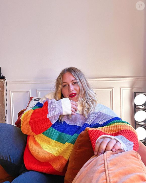 "Je me suis dit : je peux pas rester avec un mec qui m’a trompée, c’est pas possible", confie Juliette, bouleversée.

Le mannequin Juliette Katz (Coucou les Girls) sur Instagram.