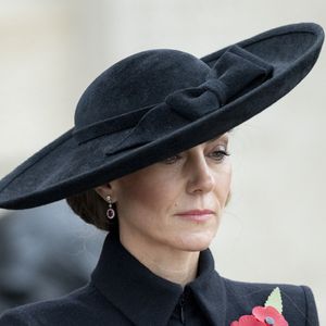 Kate Middleton, princesse de Galles, lors de la cérémonie du souvenir organisée par la Royal British Legion au National Memorial Arboretum dans le Staffordshire le 11 novembre 2025. Photo par GOFF  / BESTIMAGE