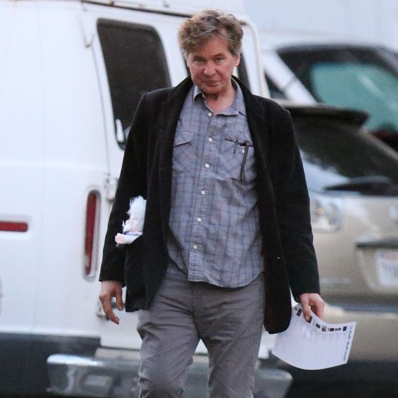 Exclusif - Val Kilmer arrive à la projection du film "Napoleon Dynamit" au profit d'une association caritative aux studios Hel-Mel à Los Angeles, Californie, Etats-Unis, le 30 décembre 2018. le ticket de cinéma a été vendu 100 dollars.
©Coleman-Rayner / Bestimage