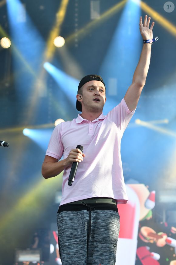 Vald - Festival Solidays à l'Hippodrome de Longchamp à Paris - Jour 3 le 25 juin 2017. © Lionel Urman/Bestimage