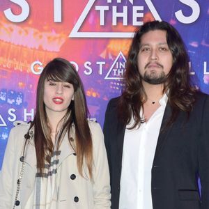 Lulu Gainsbourg a adressé une jolie déclaration d’amour à sa compagne.

Lulu Gainsbourg (Lucien Gainsbourg) et sa petite amie Lilou assistant à l'avant-première de Ghost in the Shell au cinéma Grand Rex à Paris. © Aurore Marechal/Abacapress.com