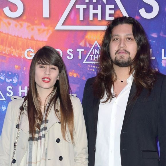 Lulu Gainsbourg a adressé une jolie déclaration d’amour à sa compagne.

Lulu Gainsbourg (Lucien Gainsbourg) et sa petite amie Lilou assistant à l'avant-première de Ghost in the Shell au cinéma Grand Rex à Paris. © Aurore Marechal/Abacapress.com