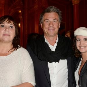 Michèle Bernier, Bruno Gaccio et Anne-Laure Gruet dans les backstages de la 150ème représentation de la pièce "Je préfère qu'on reste amis" au Théâtre Antoine à Paris le 5 novembre 2014.  

© Coadic Guirec/Bestimage