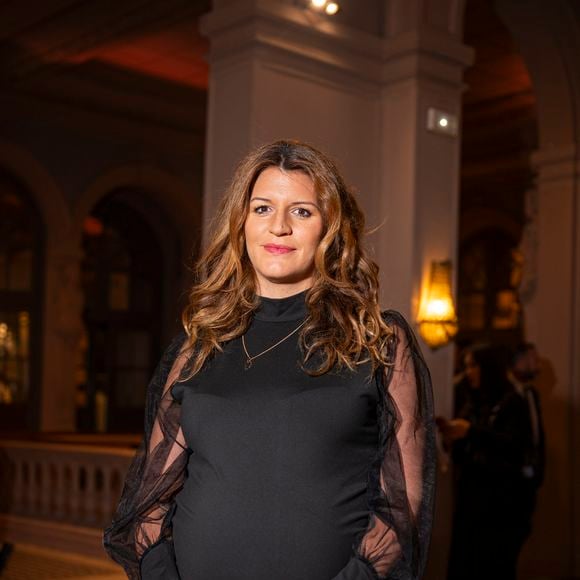 Marlène Schiappa est devenue maman pour la troisième fois.

Exclusif - Marlène Schiappa, enceinte ( présidente de "Actives") lors du  dîner des femmes cheffes d'entreprises organisé par l'ONG "Actives" avec le soutien de L'Oréal, LinkedIn et Tilder au Trianon à Paris le 23 septembre 2025.
© Pierre Perusseau / Bestimage