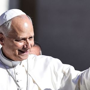 Le pape Léon XIV lors de son audience générale hebdomadaire sur la place Saint-Pierre, au Vatican, le 23 septembre 2026.

© Evandro Inetti_via ZUMA Wire