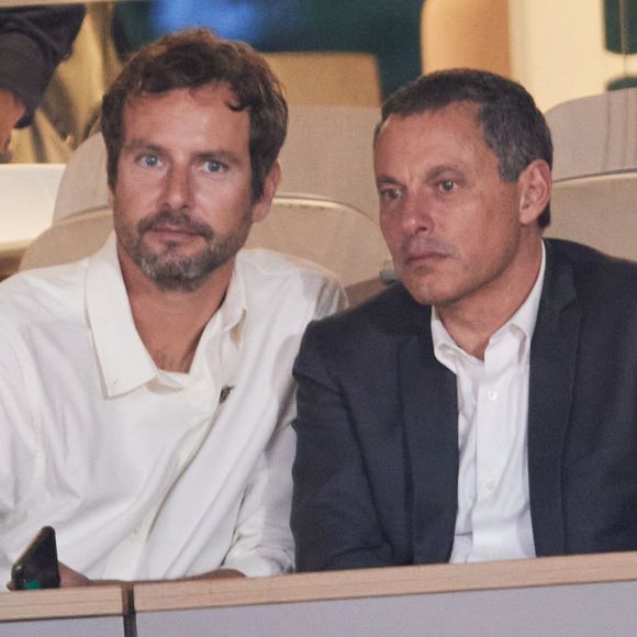 François Roelants s'est vu confier une mission pour RTL

François Roelants et son mari Marc-Olivier Fogiel - Personnalités dans les tribunes lors des Internationaux de France de tennis de Roland Garros à Paris. 
© Jacovides-Moreau / Bestimage