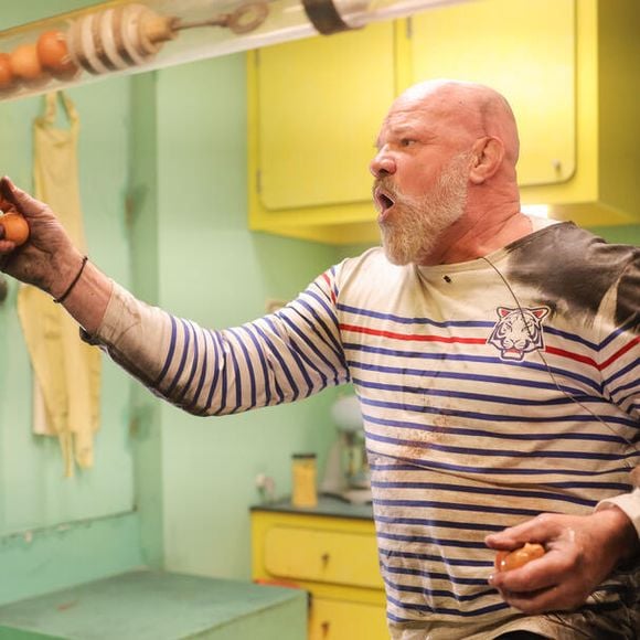 Philippe Etchebest revient dans l'émission ce samedi 9 août 2025

Philippe Etchebest dans "Fort Boyard" pour l'association Les pompiers solidaires. Crédit photo : Laurent VU - ALP - France Télévisions