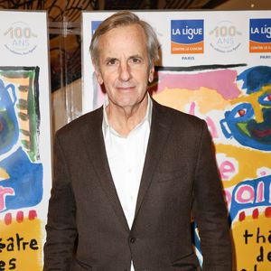 Bernard de La Villardière -  29ème Gala de l’Espoir donné au profit de la recherche contre le cancer au théâtre des Champs-Elysées à Paris le 27 novembre 2023. © Coadic Guirec/Bestimage