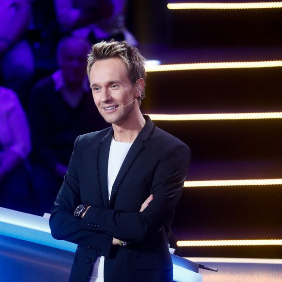 Exclusif - Cyril Féraud - Enregistrement de l'émission "Le Quiz des Champions" aux Studios 130 à Saint-Denis, présentée par C.Féraud et diffusée sur France 2. Le 5 juin 2024
© Christophe Clovis / Bestimage