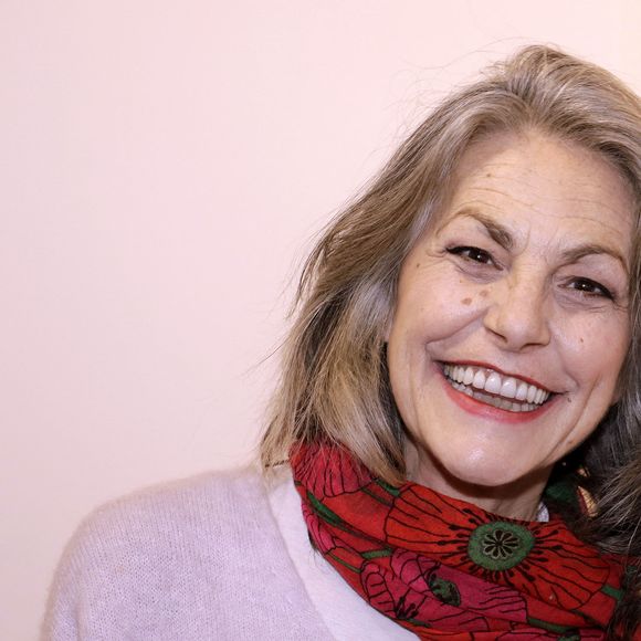 Lio lors de l'exposition "Ode à l'art féminin" à la galerie Amarrage à Saint-Ouen. Le 2 mars 2023
© Cédric Perrin / Bestimage