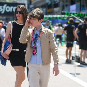 Charlotte Casiraghi et son fils Raphaël Elmaleh - lors du Grand Prix de Formule 1 (F1) Tag Heuer de Monaco le 25 mai 2025. © Lionel Urman/Bestimage
