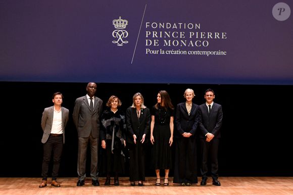 La princesse Caroline de Hanovre et sa fille Charlotte Casiraghi ont assisté à la cérémonie de proclamation de l'édition 2025 des Prix de la Fondation Prince Pierre à l'opéra Garnier à Monaco, le 14 octobre 2025.
© Bruno Bebert / Bestimage