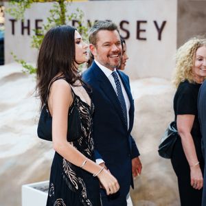 La fille de Matt Damon vient de signer chez IMG Models.

Matt Damon et Isabella Damon lors de l’avant-première new-yorkaise de L’Odyssée, le 14 juillet 2026.
Backgrid USA / Bestimage