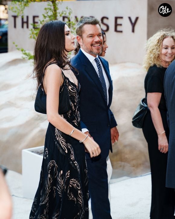 La fille de Matt Damon vient de signer chez IMG Models.

Matt Damon et Isabella Damon lors de l’avant-première new-yorkaise de L’Odyssée, le 14 juillet 2026.
Backgrid USA / Bestimage