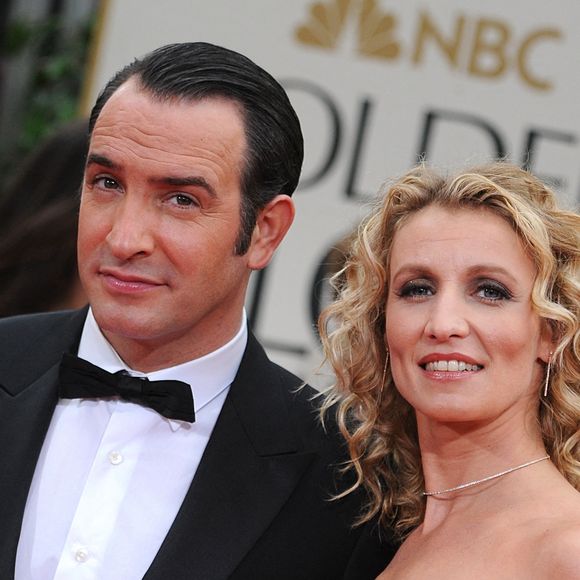 Une actrice qu'il a rencontrée sur le tournage d'"Un gars, une fille"

Jean Dujardin et Alexandra Lamy arrivent à la 69e cérémonie annuelle des Golden Globe Awards, qui s'est tenue à l'hôtel Beverly Hilton à Los Angeles, CA, USA, le 15 janvier 2012. Photo par Lionel Hahn/ABACAPRESS.COM
