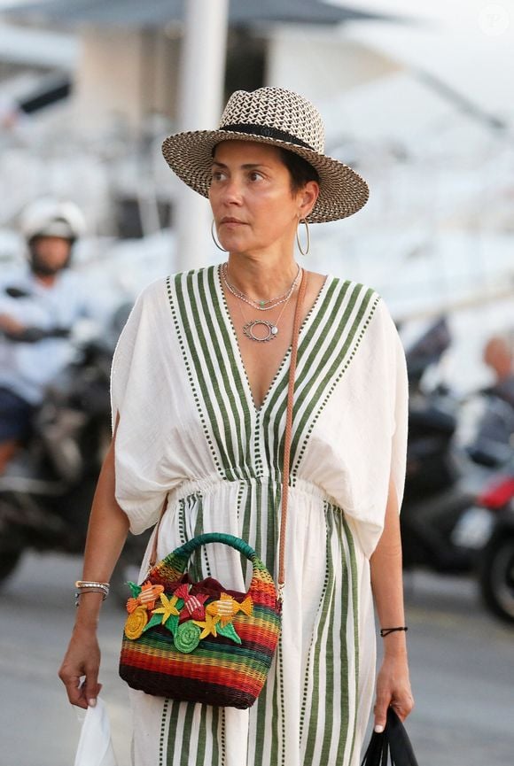 Cristina Cordula et son mari Frédéric Cassin sur le port de Saint-Tropez le 31 Juillet 2020.
AGENCE / BESTIMAGE