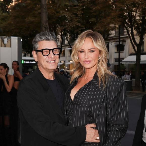 Marc Lavoine et sa compagne Adriana Karembeu arrivant au "Concerto pour la Paix" organisé par Omar Harfouch au Théâtre des Champs Élysées à Paris, France, le 18 Septembre 2024. 

© Perusseau / Tribeca / Bestimage