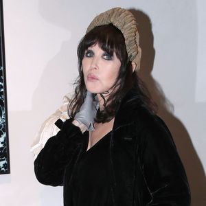 Isabelle Adjani - Vernissage de l'exposition Isabelle Adjani "Les reines de cœur en majesté", Galerie Pierre Passebon à Paris, France, le 3 Novembre 2022. © Bertrand Rindoff / Bestimage