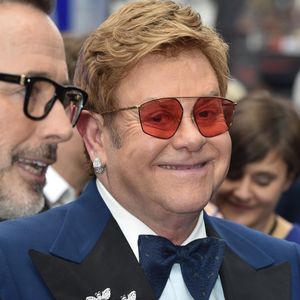 Sir Elton John à la première du film "Rocketman" au cinéma Odeon Leicester Square à Londres, Royaume Uni, le 20 mai 2019.

Backgrid UK/ Bestimage