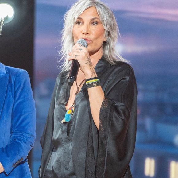 Zazie lors du Téléthon 2024, à Saint Denis, près de Paris, France, le 29 novembre 2024. Le Téléthon est un marathon télévisuel de trente heures diffusé sur les chaînes de France Télévisions. En France, le Téléthon est une manifestation caritative organisée depuis 1987 par l'Association française contre les myopathies (AFM) pour financer la recherche sur les maladies génétiques neuromusculaires, ainsi que sur d'autres maladies génétiques rares. Photo par Alexis Jumeau/ABACAPRESS.COM