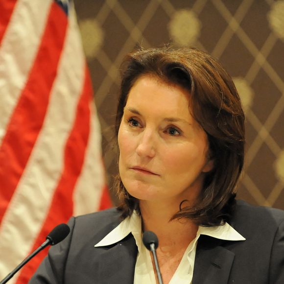 Cécilia Attias s'est séparée de Nicolas Sarkozy en 2007, elle s'est mariée l'année suivante avec le publiciste.

Cecilia Attias prononce un discours lors d'un déjeuner-rencontre organisé par l'American International Club of Geneva à l'Hôtel InterContineltal, Genève, Suisse, le 18 juin 2009. Photo by Loona/ABACAPRESS.COM