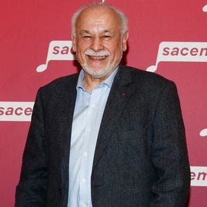 Mais la star a dû faire face à des épreuves douloureuses.

Exclusif - Francis Perrin - Photocall de la soirée en hommage à Jean-Loup Dabadie à la SACEM à Neuilly-sur-Seine, le 07 avril 2025. © Christophe Clovis / Bestimage