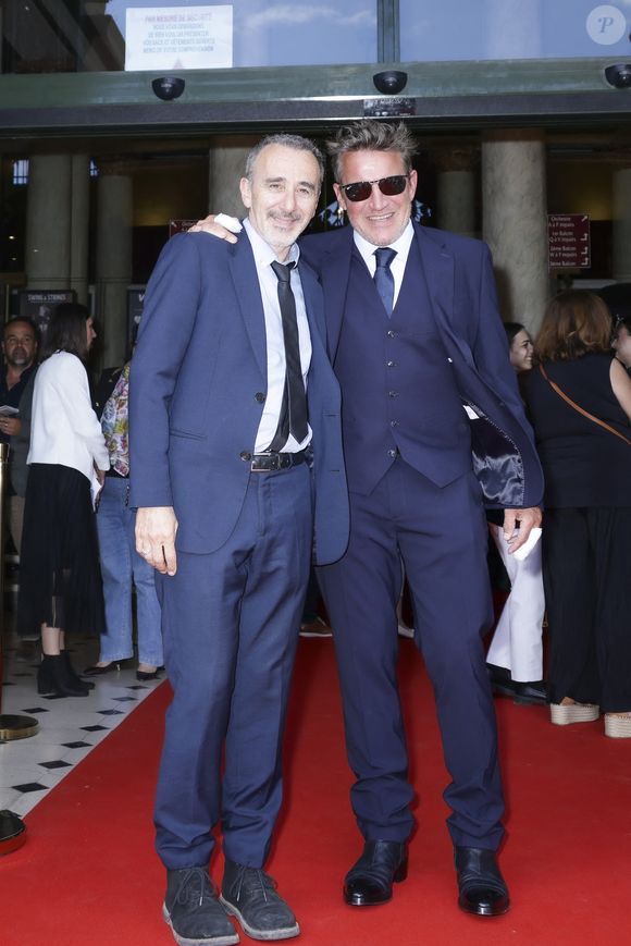 Elie Semoun, Benjamin Castaldi -  Concerto pour la paix de Omar Harfouch au théâtre de Béziers le 8 mai 2025. © Jack Tribeca / Bestimage