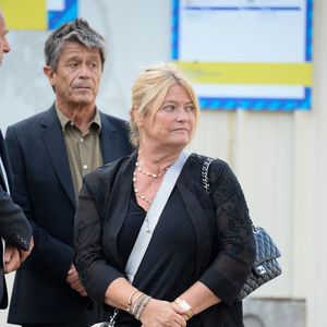 Emmanuel Carrère et sa soeur Marina - Obsèques de l'académicienne Hélène Carrère d'Encausse en l'église Saint-Germain-des-Près à Paris. Le 11 août 2023
