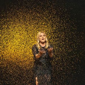 BASEL - Louane (Louane Emera) pour la France avec la chanson "maman" se produit lors de la finale du Concours Eurovision de la Chanson. Bâle, Suisse, le 17 mai 2025. Photo by Sander/ANP/ABACAPRESS.COM