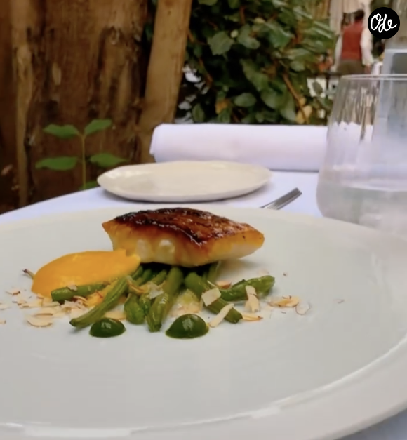 "On va sublimer le produit sans le dénaturer", expliquait alors le chef au média.

Compte Instagram lisledeleosmgallery