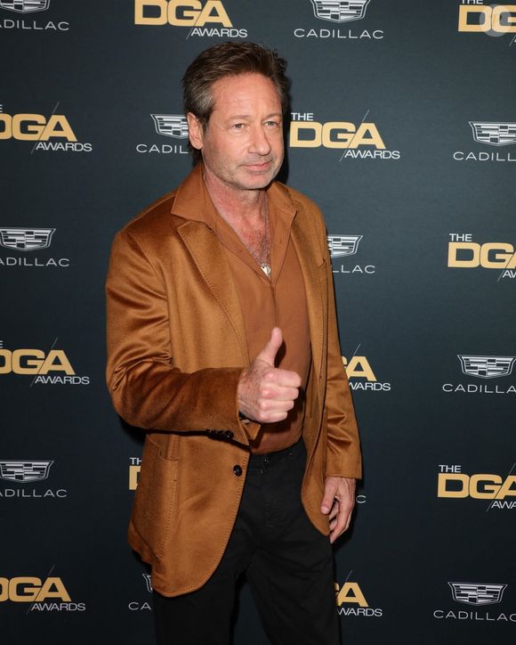 10/02/2024 : Beverly Hills, Californie – Les sommités d’Hollywood et l’élite de l’industrie ont foulé le tapis rouge à l’occasion de la prestigieuse 76e cérémonie annuelle des DGA Awards. L’événement a célébré des réalisations remarquables dans la mise en scène à travers divers genres cinématographiques et télévisuels.



Photo : Backgrid USA / Bestimage