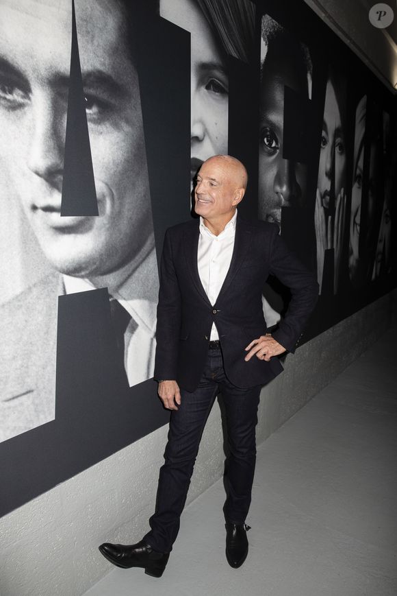 Exclusif - Louis Bodin sur l'enregistrement de l'émission "L'instant de Luxe" pour la chaîne "Non Stop People" à Paris le 7 octobre 2019. © Jack Tribeca/Bestimage