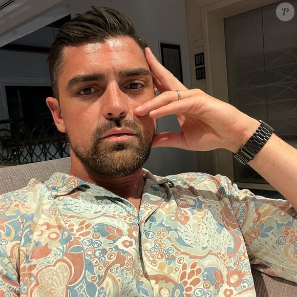 Sur Instagram, le jeune homme s'est même affiché très amoureux pour une occasion spéciale.

Bruno, ex-candidat emblématique de Mariés au premier regard immortalisé sur Instagram.