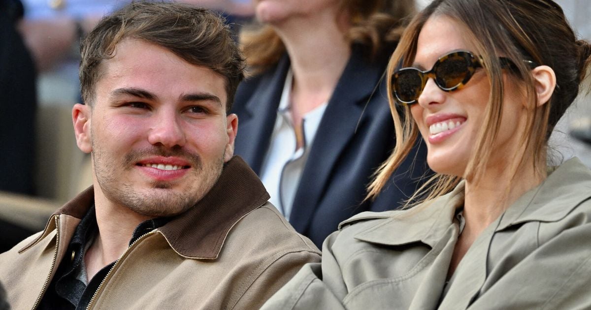 Iris Mittenaere et Antoine Dupont en couple : ils partagent leur escapade  dans une villa de rêve avec "vue imprenable" - Purepeople
