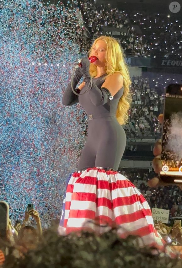 Beyoncé en concert au Stade de France avec son "Cowboy Carter Tour". Paris, le 19 juin 2025. © Backgrid UK/ Bestimage