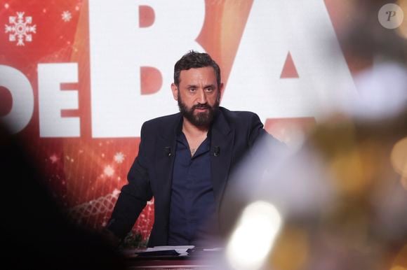Exclusif - Cyril Hanouna sur le plateau de l'émission "Touche pas à mon poste" (TPMP) diffusée en direct sur C8 le 17 décembre 2024.

© Jack Tribeca / Bestimage