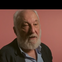 “C'est très drôle ce que j'ai pu me fabriquer dans ma tête” : François Berléand atteint de troubles psychiques, témoignage à coeur ouvert