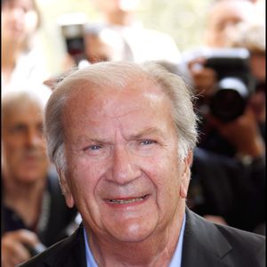 Pierre Mondy - Présentation des programmes 2007-2008 de TF1 à l’Olympia à Paris @GUIZARD-COADIC / BESTIMAGE